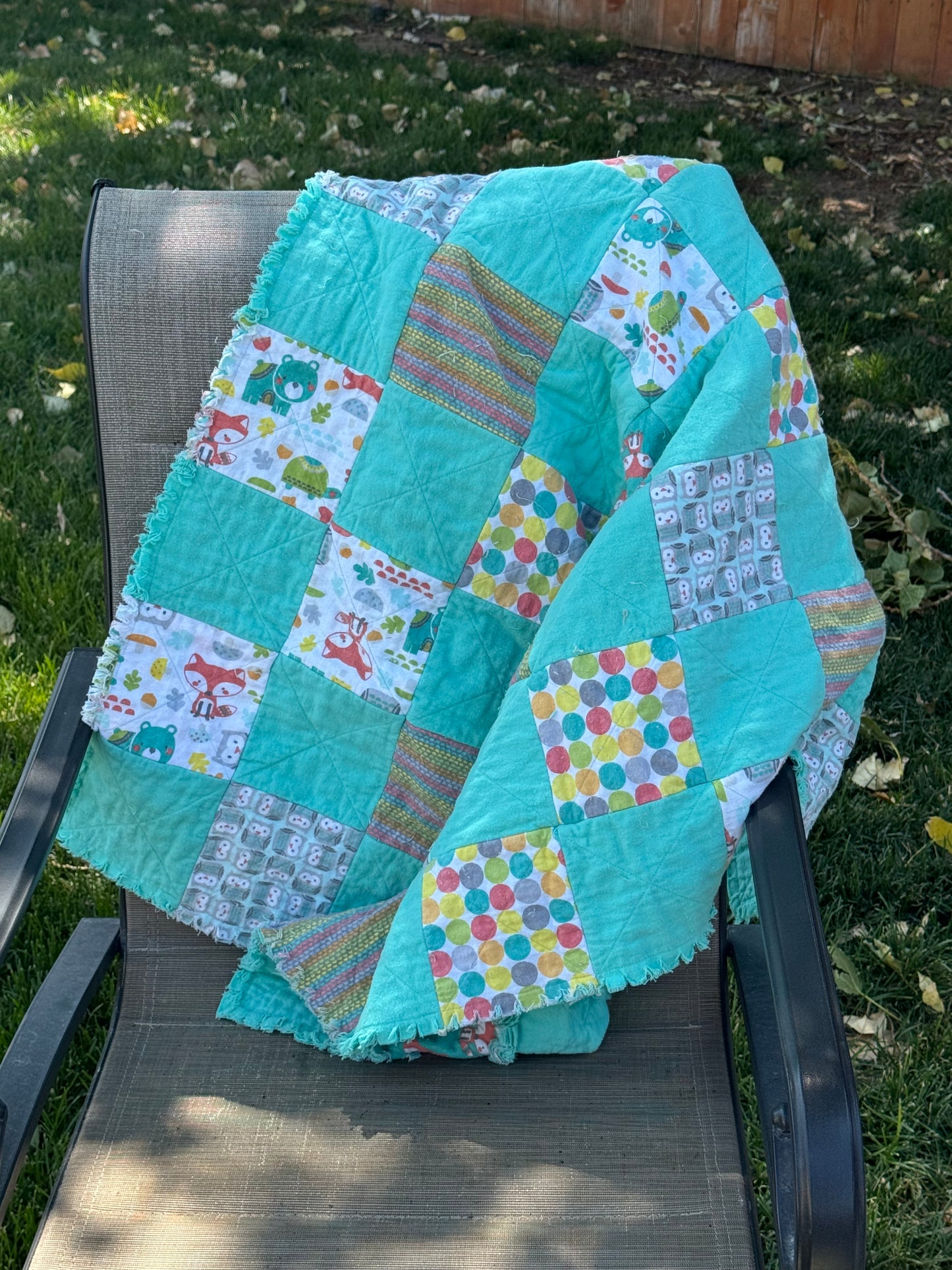 🪡 Custom Rag Quilts – Cozy, Handmade, and Full of Charm 💕